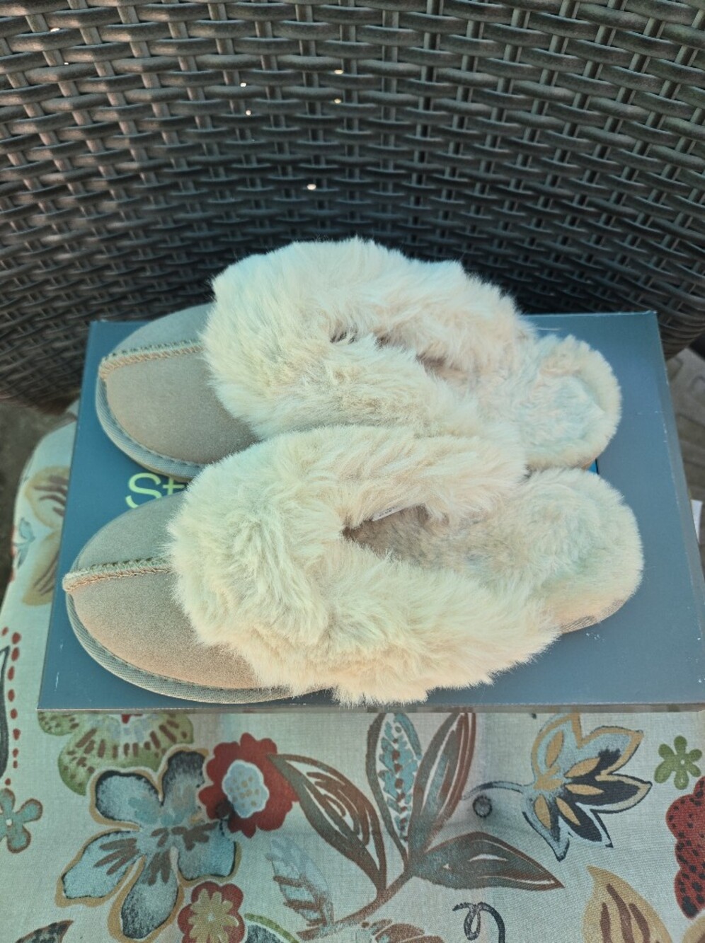 Style & Co Rosiee Womens Slippers. Size 6 NWT